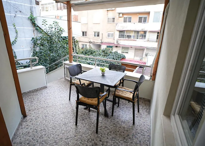 Apartment Near Center App 2 *